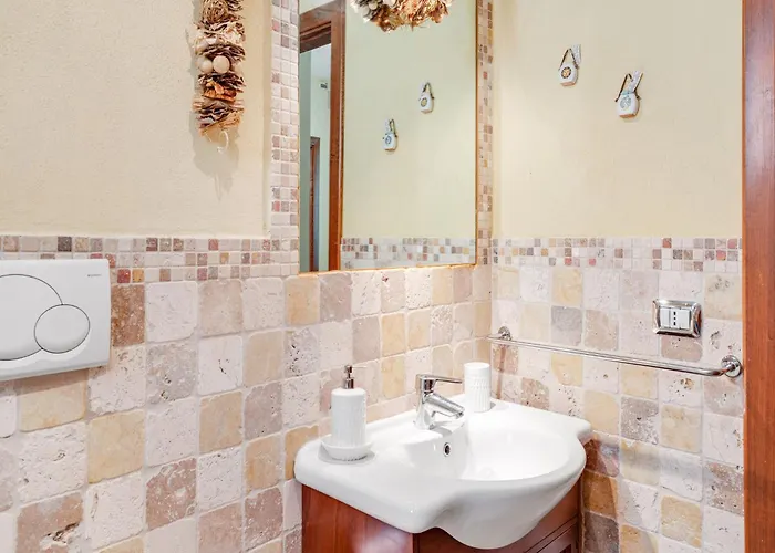 Seaside Home In Roseto Capo Spulico